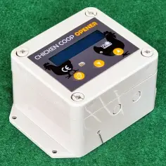 Automatische Hühnerklappe mit Steuerzentrale 2