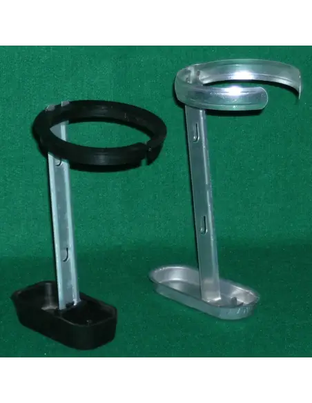 Hühnertränke mit Flaschenhalter