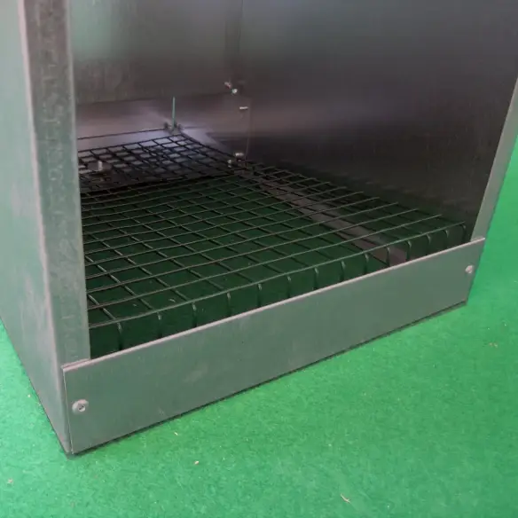 Legenest mit Eirutsche