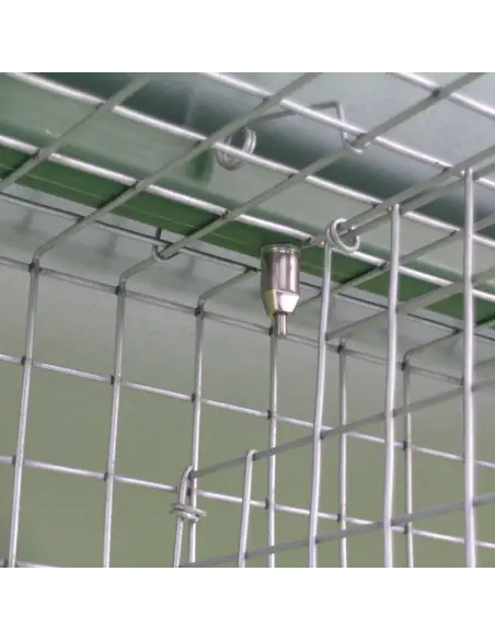 Detailansicht des Kaninchenstalls für 18 Mastkaninchen