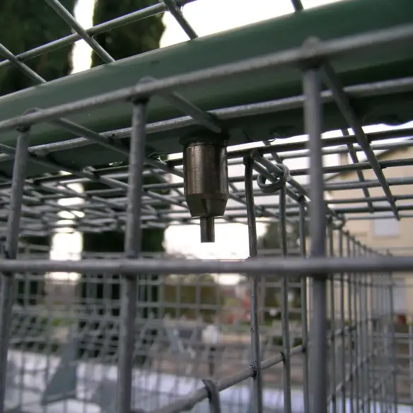 Trinksystem im Kaninchenstall für 12 Mastkaninchen