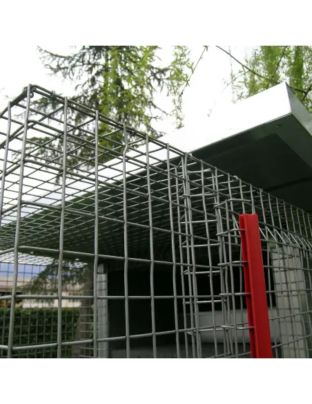 Dach des Taubenschlags für 3 Taubenpaare