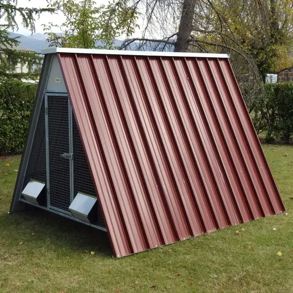 Begehbarer Hühnerstall für 12-20 Hühner mit erhöhtem Boden | Ferranti