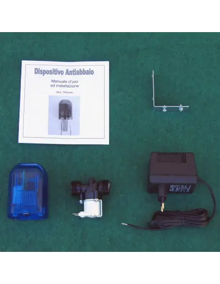 Programmierbares Anti Bell Gerät mit Wassersprühung für Hunde Programmierbares Anti Bell Gerät mit Wassersprühung für Hunde