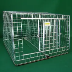 Hundebox fürs Auto – maßgefertigte Hundetransportbox für Hunde 2