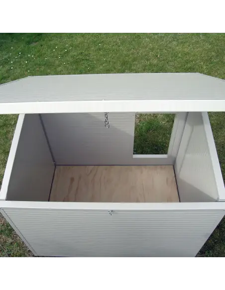 Dach der isolierten Hundehütte XXL für große Hunde Dach der isolierten Hundehütte XXL für große Hunde