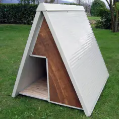 Hundehütte outdoor isoliert für mittelgroße Hunde Modell Shepherd 2