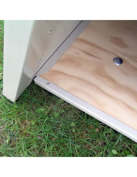 Innenraum der isolierten Hundehütte Modell Shepherd