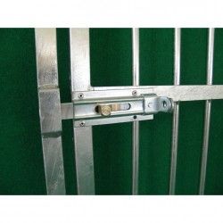 Tore und Zäune mit Gitterstäben