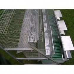 Kaninchenstall für 3 Zuchttiere und 12 Masttiere
