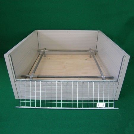 Wurfkiste für Hunde aus Sandwichplatten isoliert | Ferranti