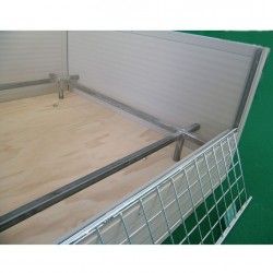 Isolierte Wurfkiste (Bodenplatte aus Holz)