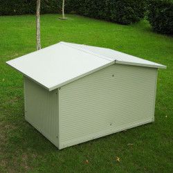 Hundehütte Isolierte mit Veranda