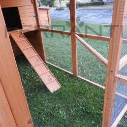 Hühnerstall für 10 Hühner aus Holz